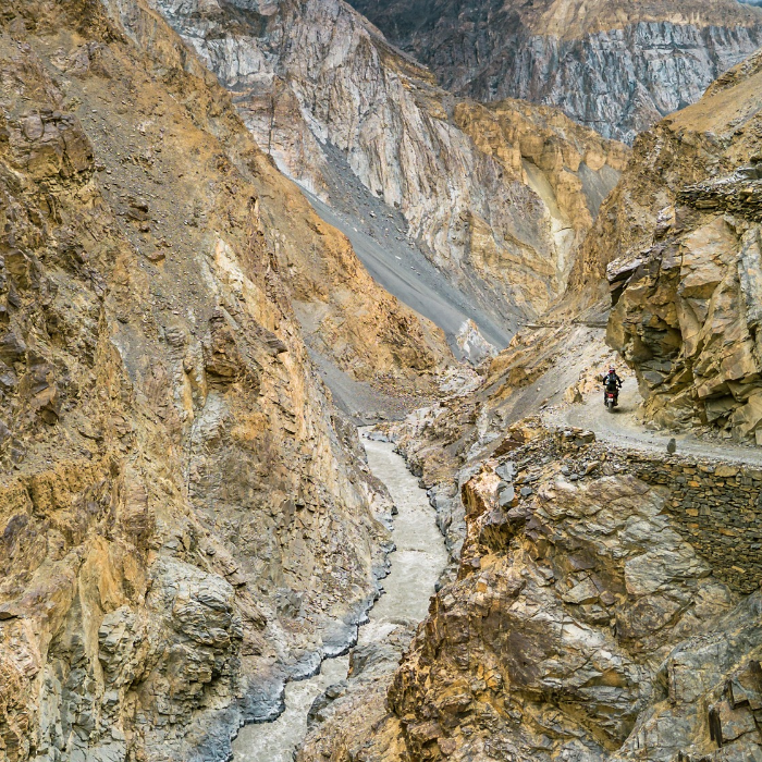 PAKISTAN: 14 DAYS | ON THE EDGE | JUNE 2027