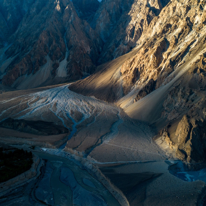 PAKISTAN: 14 DAYS | ON THE EDGE | JUNE 2027
