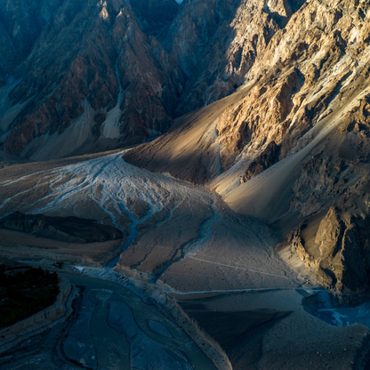 PAKISTAN: 14 DAYS | ON THE EDGE | JUNE 2027