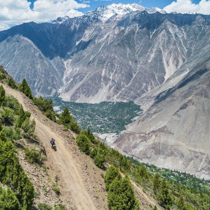 PAKISTAN: 14 DAYS | ON THE EDGE | JUNE 2027